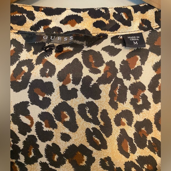 GUESS Medium Leopard Animal Pattern long sleeve blouse - Picture 5 of 7